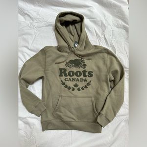 Xmas gift! NWT Roots Canada green hoodie sweatshirt, super soft  - small
